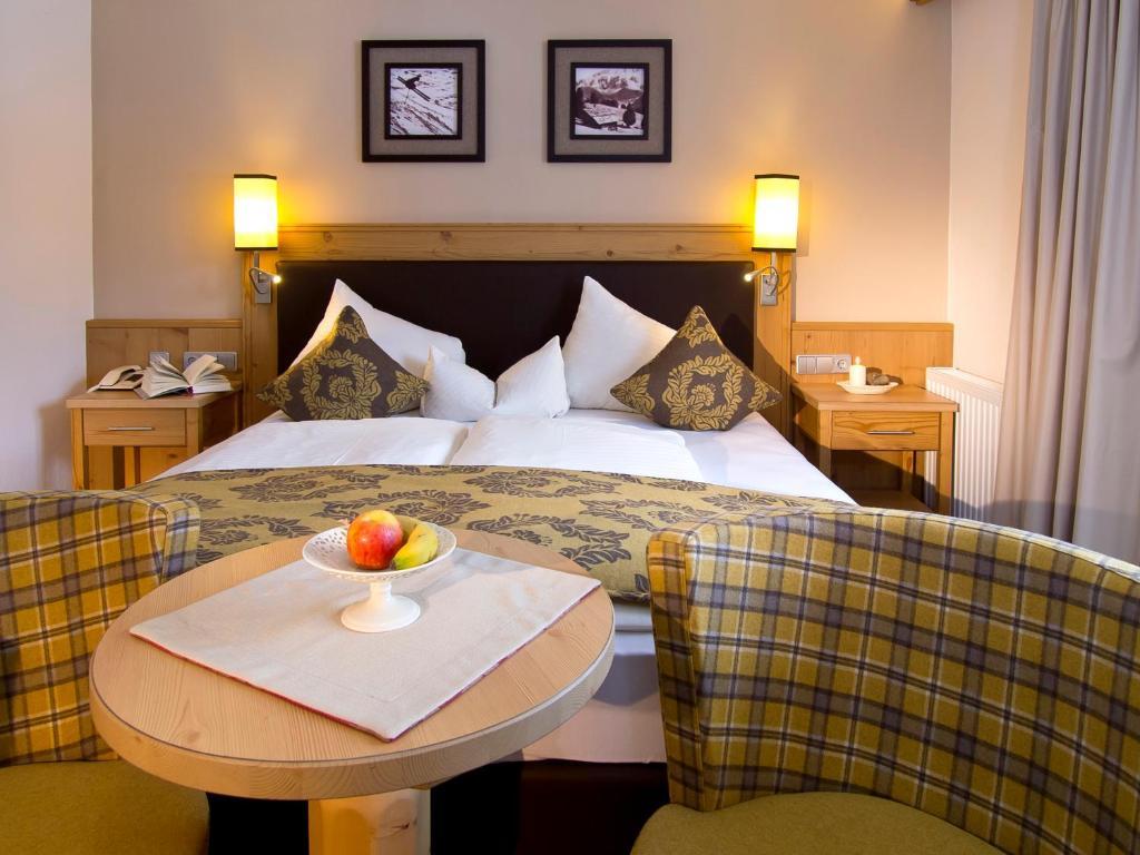 Hotel Bergkristall (Adults Only) Oberau Room photo